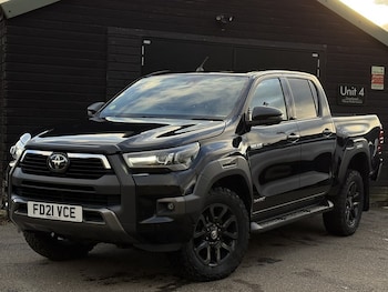 Used Toyota Hilux 2021 for sale - 76682334: Photo