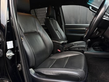 Used Toyota Hilux 2021 for sale - 76682334: Photo