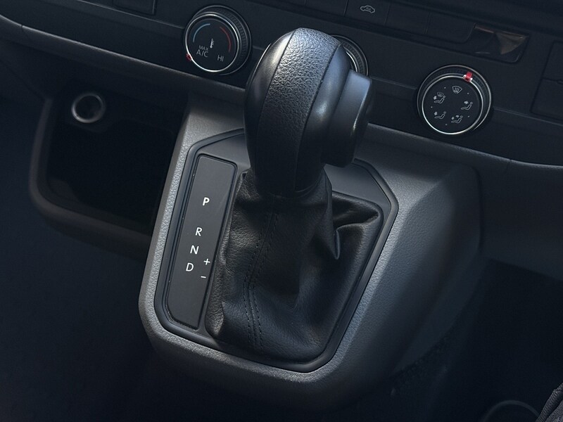 Used Volkswagen Transporter 2023 for sale - 76364444: Photo 21