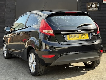 Used Ford Fiesta 2010 for sale - 75739471: Photo