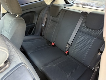 Used Ford Fiesta 2010 for sale - 75739471: Photo