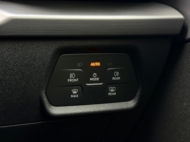 Used SEAT Leon 2021 for sale - 76566298: Photo 18