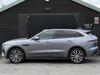 Used Jaguar F-Pace 2022 for sale - 76057130: Photo