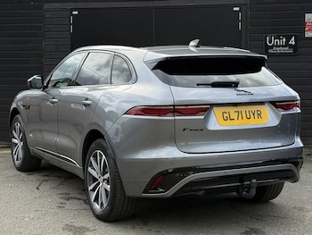 Used Jaguar F-Pace 2022 for sale - 76057130: Photo