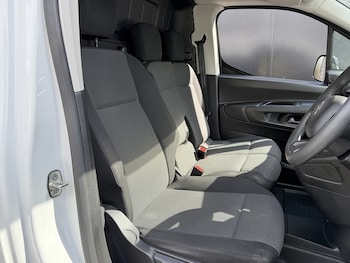 Used Citroen Berlingo 2023 for sale - 75168790: Photo