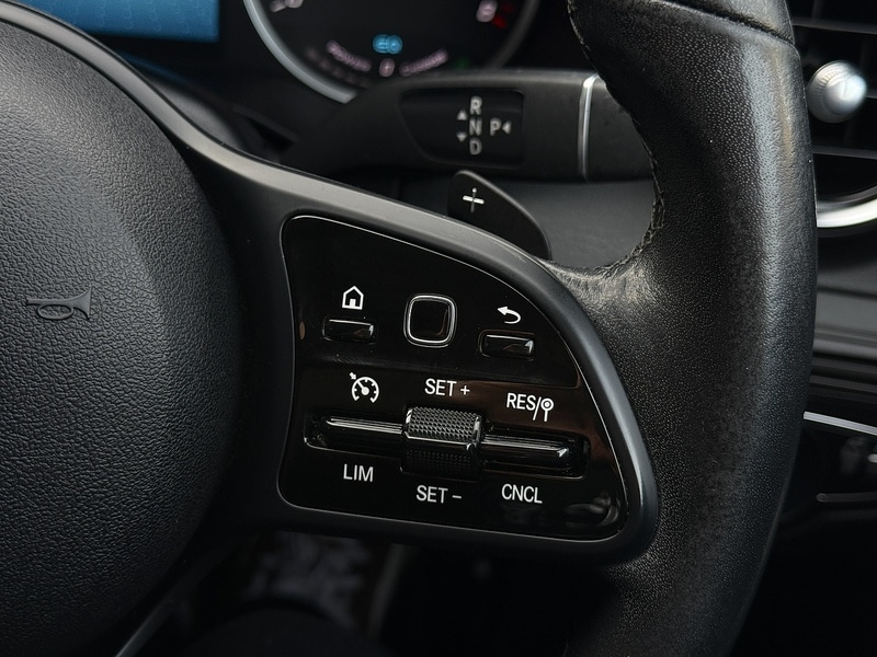 Used Mercedes-Benz C Class 2018 for sale - 76413341: Photo 19