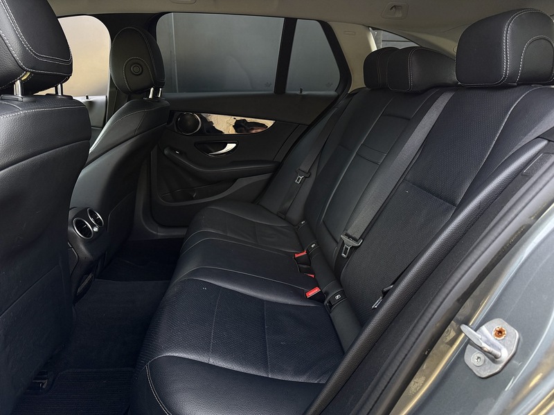 Used Mercedes-Benz C Class 2018 for sale - 76413341: Photo 6