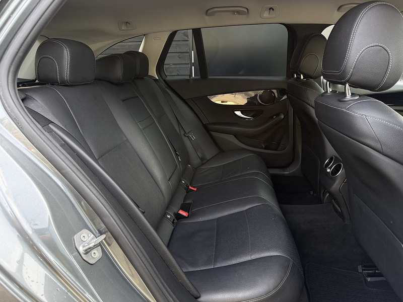 Used Mercedes-Benz C Class 2018 for sale - 76413341: Photo 7