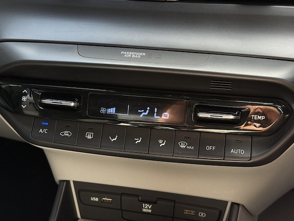 Used Hyundai i20 2021 for sale - 75037326: Photo 26