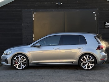Used Volkswagen Golf 2019 for sale - 76566299: Photo