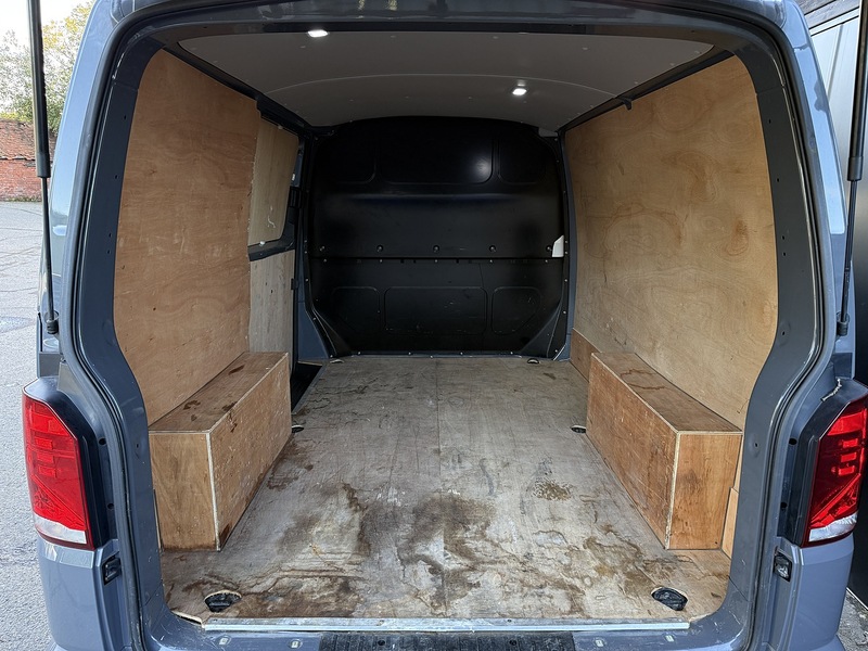 Used Volkswagen Transporter 2022 for sale - 76364447: Photo 29