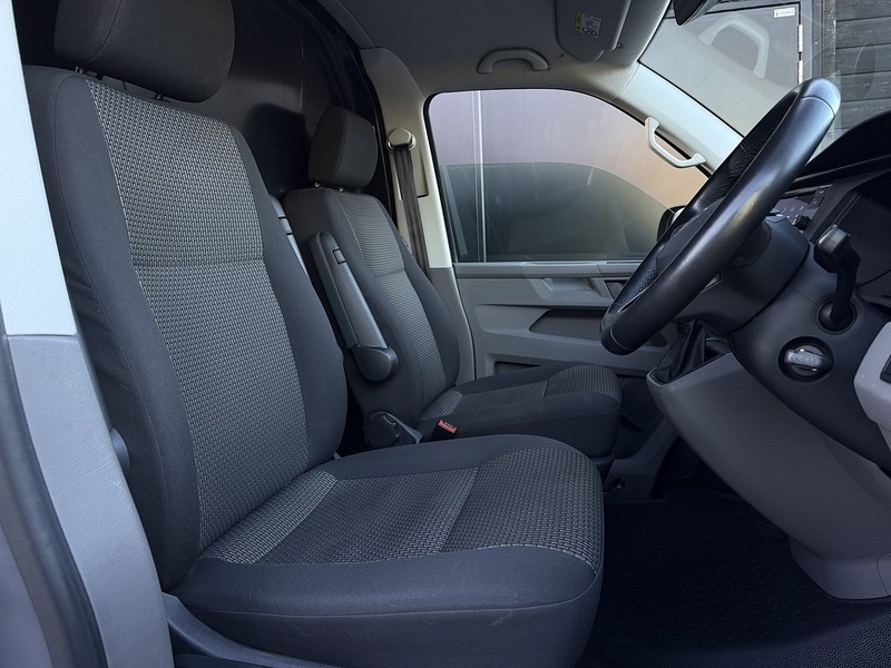 Used Volkswagen Transporter 2022 for sale - 76364447: Photo 4