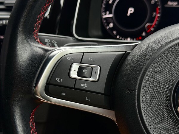 Used Volkswagen Golf 2020 for sale - 75649464: Photo 18