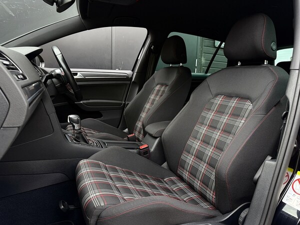 Used Volkswagen Golf 2020 for sale - 75649464: Photo 4