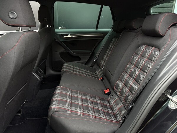 Used Volkswagen Golf 2020 for sale - 75649464: Photo 6