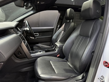 Used Land Rover Discovery Sport 2019 for sale - 75482959: Photo