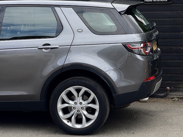Used Land Rover Discovery Sport 2016 for sale - 75440509: Photo 14