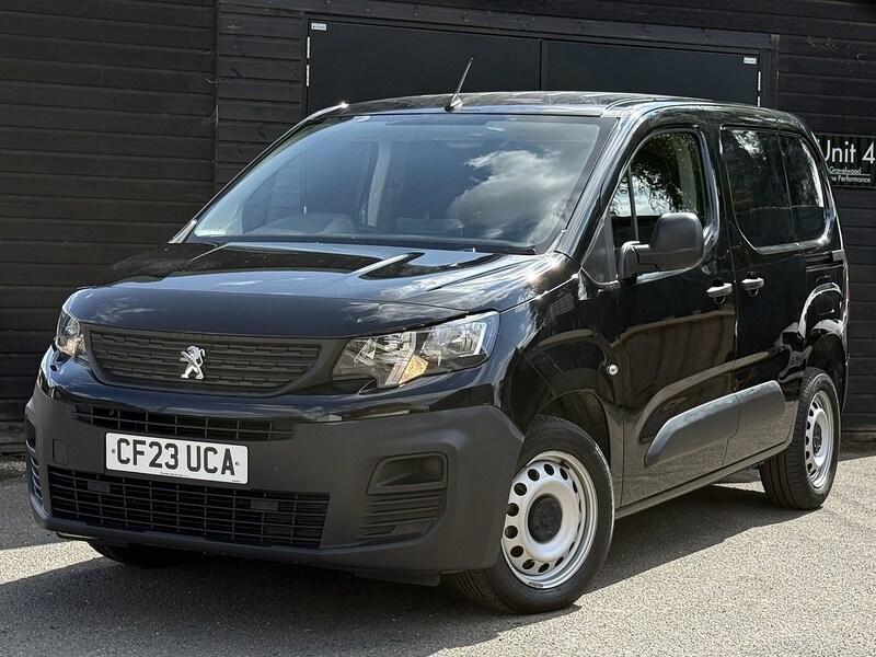 Vehicle 1