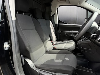 Used Peugeot Partner 2023 for sale - 75168789: Photo