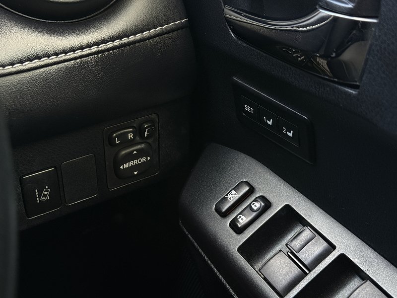 Used Toyota RAV4 2018 for sale - 76698958: Photo 17