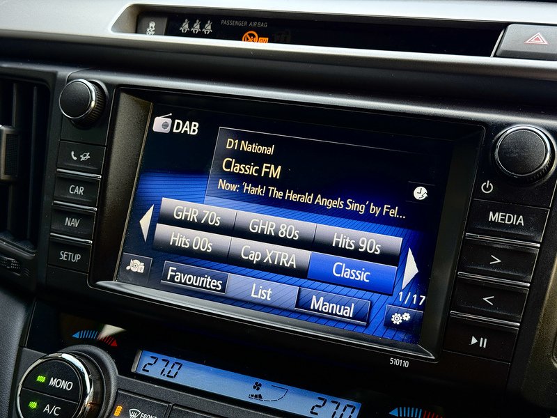 Used Toyota RAV4 2018 for sale - 76698958: Photo 27