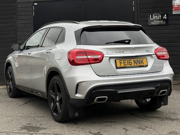Used Mercedes-Benz GLA 2016 for sale - 76256881: Photo 3
