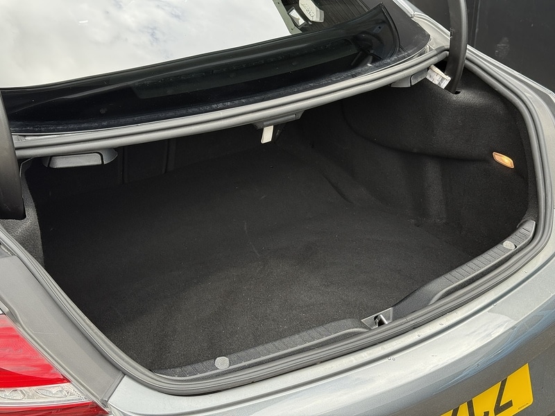 Used Mercedes-Benz C Class 2018 for sale - 76831598: Photo 36