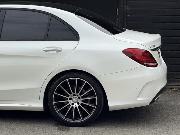 Used Mercedes-Benz C-Class 2017 for sale - 75482973: Photo 14