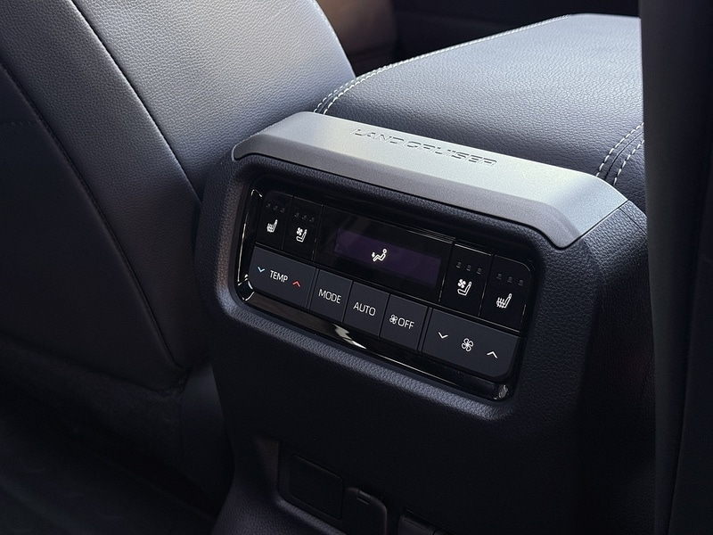 Used Toyota Land Cruiser 2024 for sale - 77003308: Photo 15