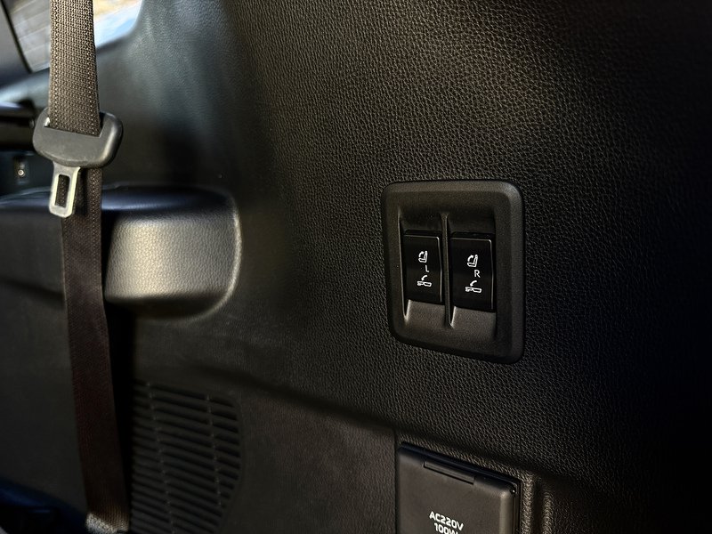 Used Toyota Land Cruiser 2024 for sale - 77003308: Photo 16