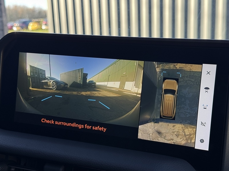 Used Toyota Land Cruiser 2024 for sale - 77003308: Photo 34