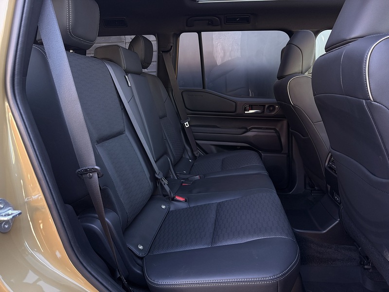 Used Toyota Land Cruiser 2024 for sale - 77003308: Photo 7