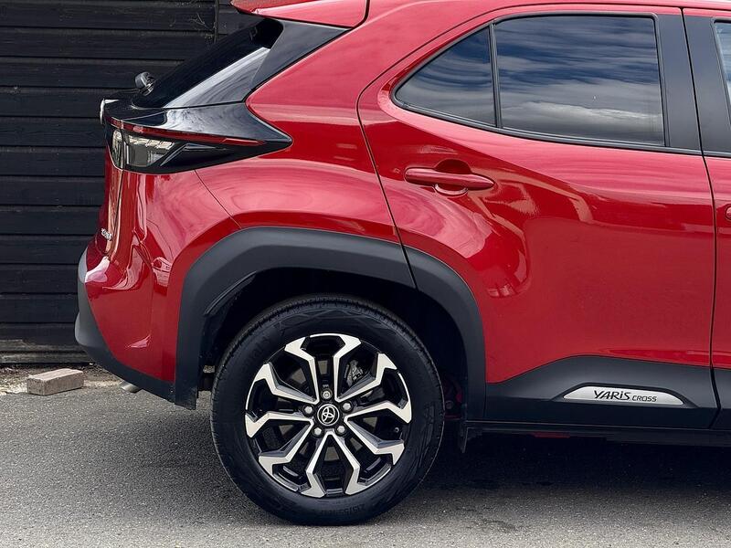 Used Toyota Yaris Cross 2022 for sale - 77014611: Photo 11