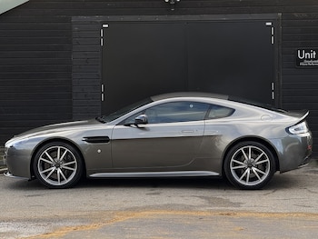 Used Aston Martin Vantage 2018 for sale - 76879344: Photo
