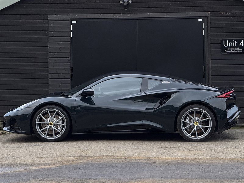 Used Lotus Emira 2024 for sale - 76919768: Photo 2
