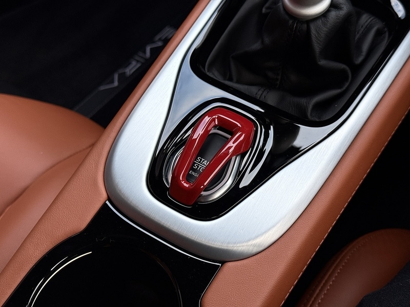 Used Lotus Emira 2024 for sale - 76919768: Photo 26