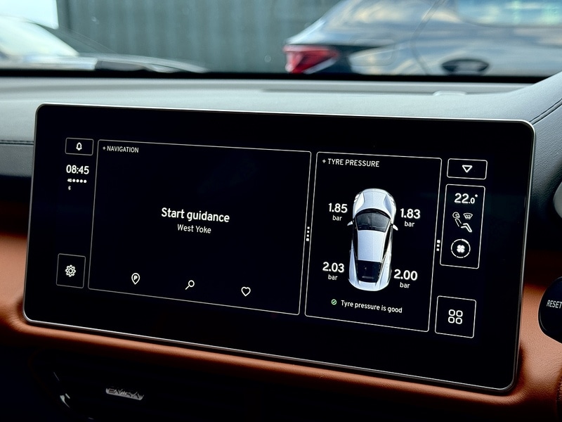 Used Lotus Emira 2024 for sale - 76919768: Photo 31