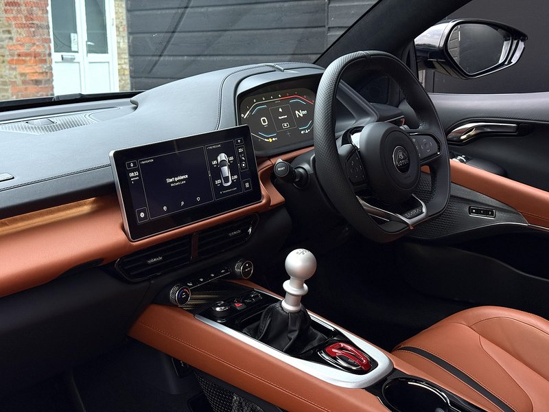 Used Lotus Emira 2024 for sale - 76919768: Photo 7