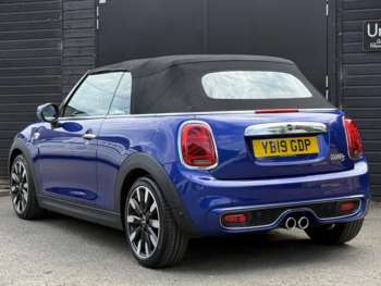 Used MINI Convertible 2019 for sale - 75057137: Photo