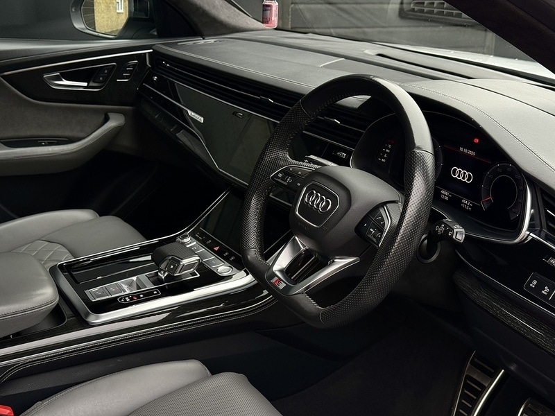 Used Audi Q8 2019 for sale - 76263781: Photo 16