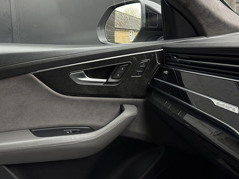 Used Audi Q8 2019 for sale - 76263781: Photo 39