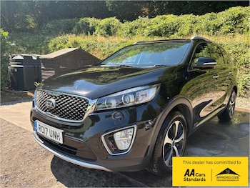 Used Kia Sorento 2017 for sale - 79491099: Photo