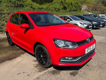 Used Volkswagen Polo 2015 for sale - 78813290: Photo