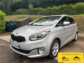 Used Kia Carens 2013 for sale - 78813271: Photo