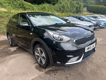 Used Kia Niro 2016 for sale - 79252900: Photo