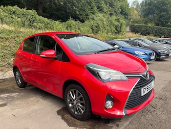 Used Toyota Yaris 2016 for sale - 79547976: Photo