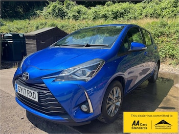 Used Toyota Yaris 2017 for sale - 79152619: Photo