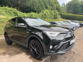 Used Toyota RAV4 2017 for sale - 79252912: Photo