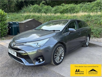 Used Toyota Avensis 2016 for sale - 79213715: Photo
