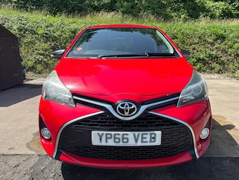 Used Toyota Yaris 2016 for sale - 78972337: Photo